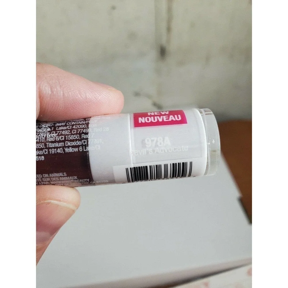 Wet n Wild Megalast Liquid Catsuit High‎ Shine Lipstick 978A Devil's Advocate